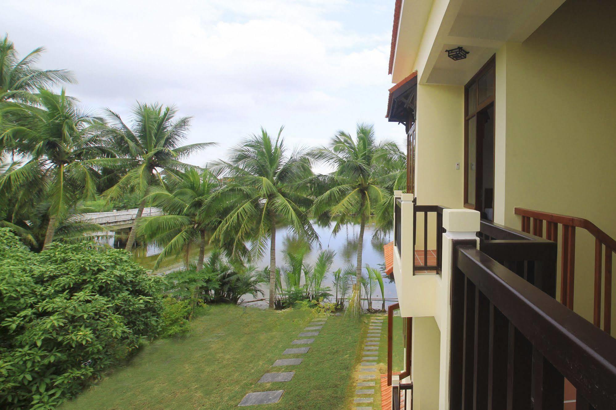Riverside Oasis Villa Хойан Экстерьер фото